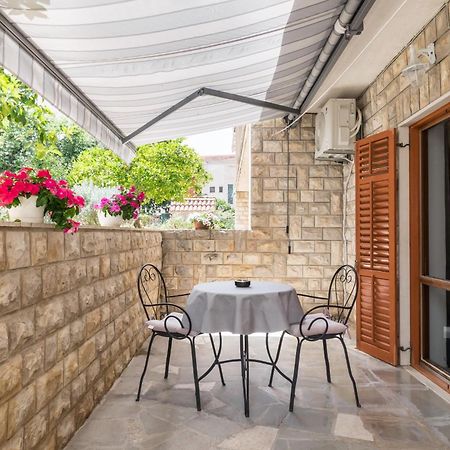 Apartman Lulu Сплит Екстериор снимка
