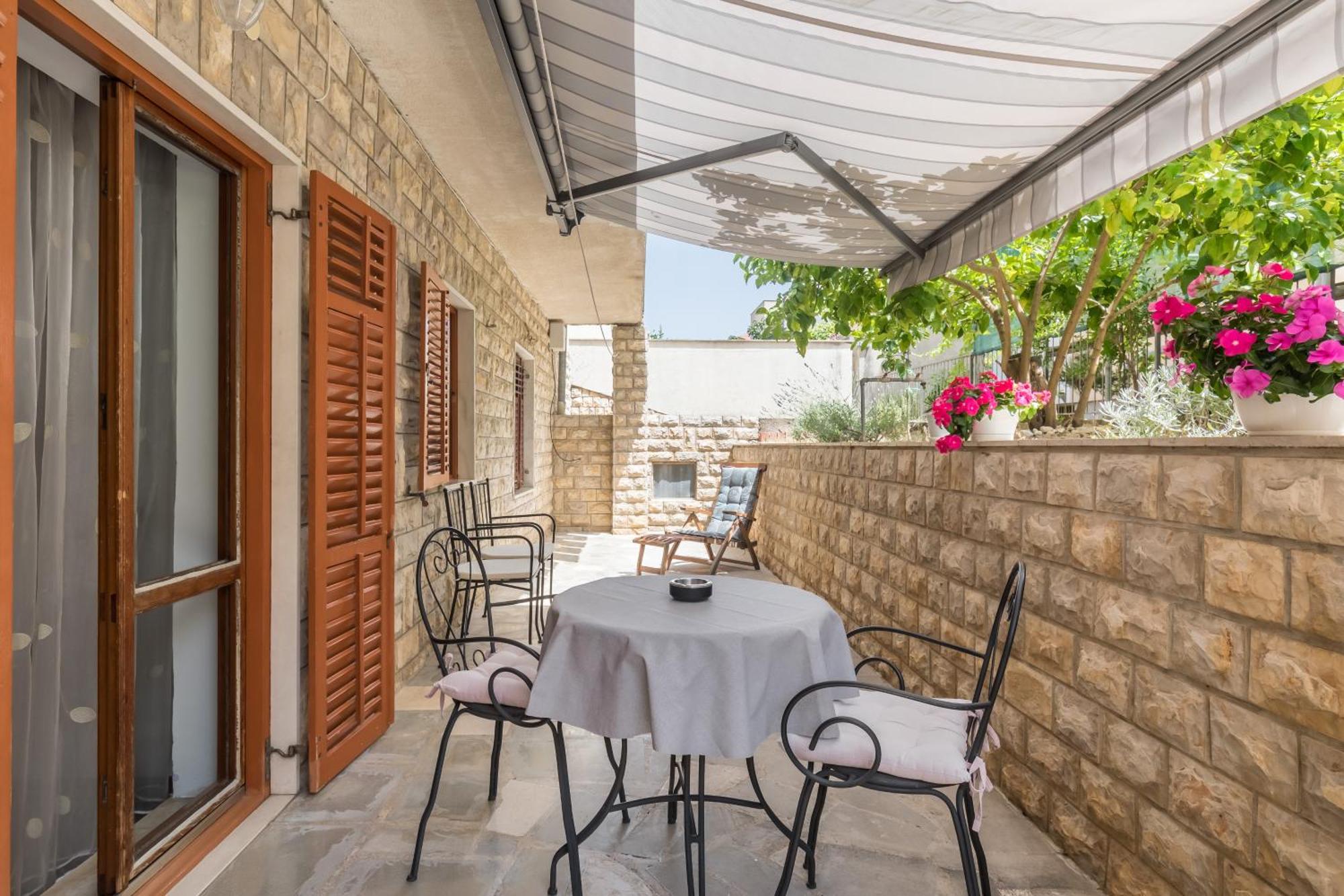 Apartman Lulu Сплит Екстериор снимка
