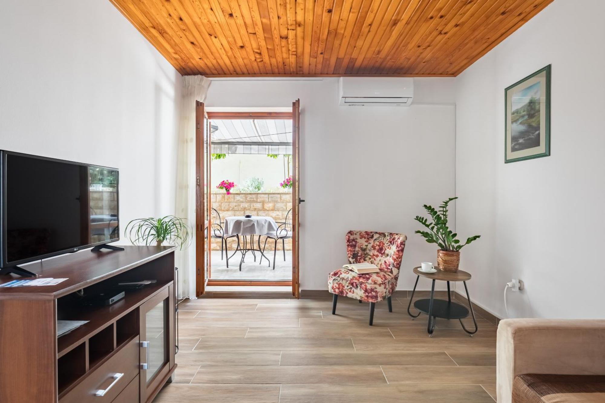 Apartman Lulu Сплит Екстериор снимка